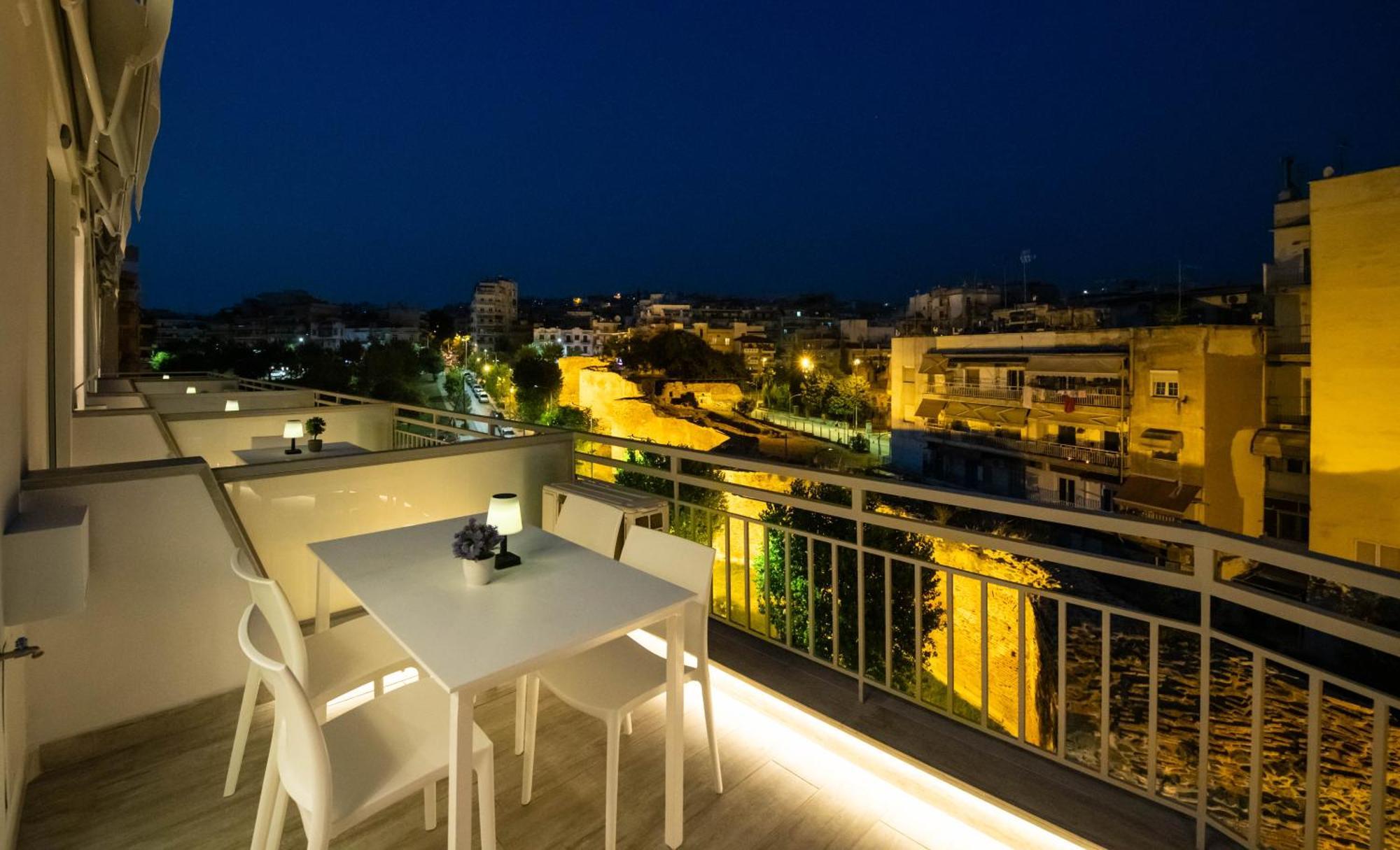 Skia Luxury Living Above The Walls Салоники Экстерьер фото
